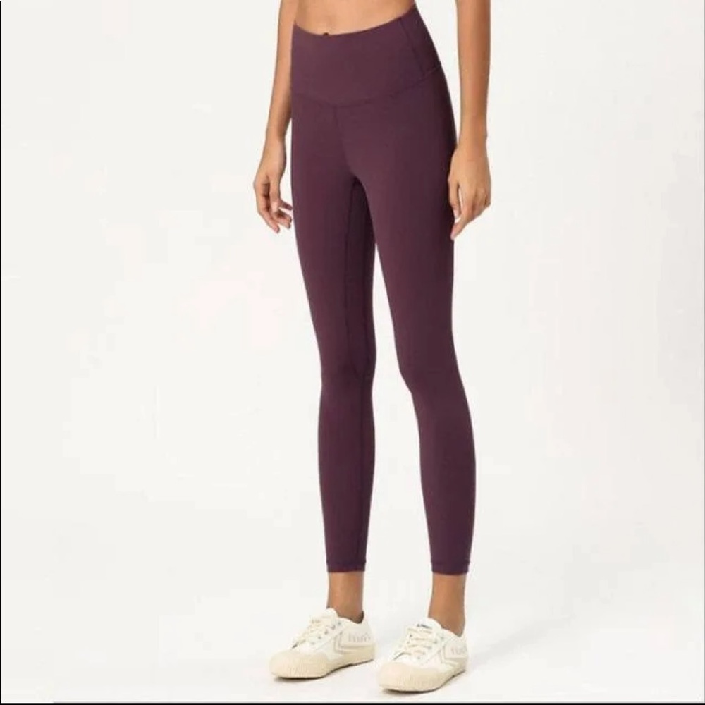 ALO yoga leggings